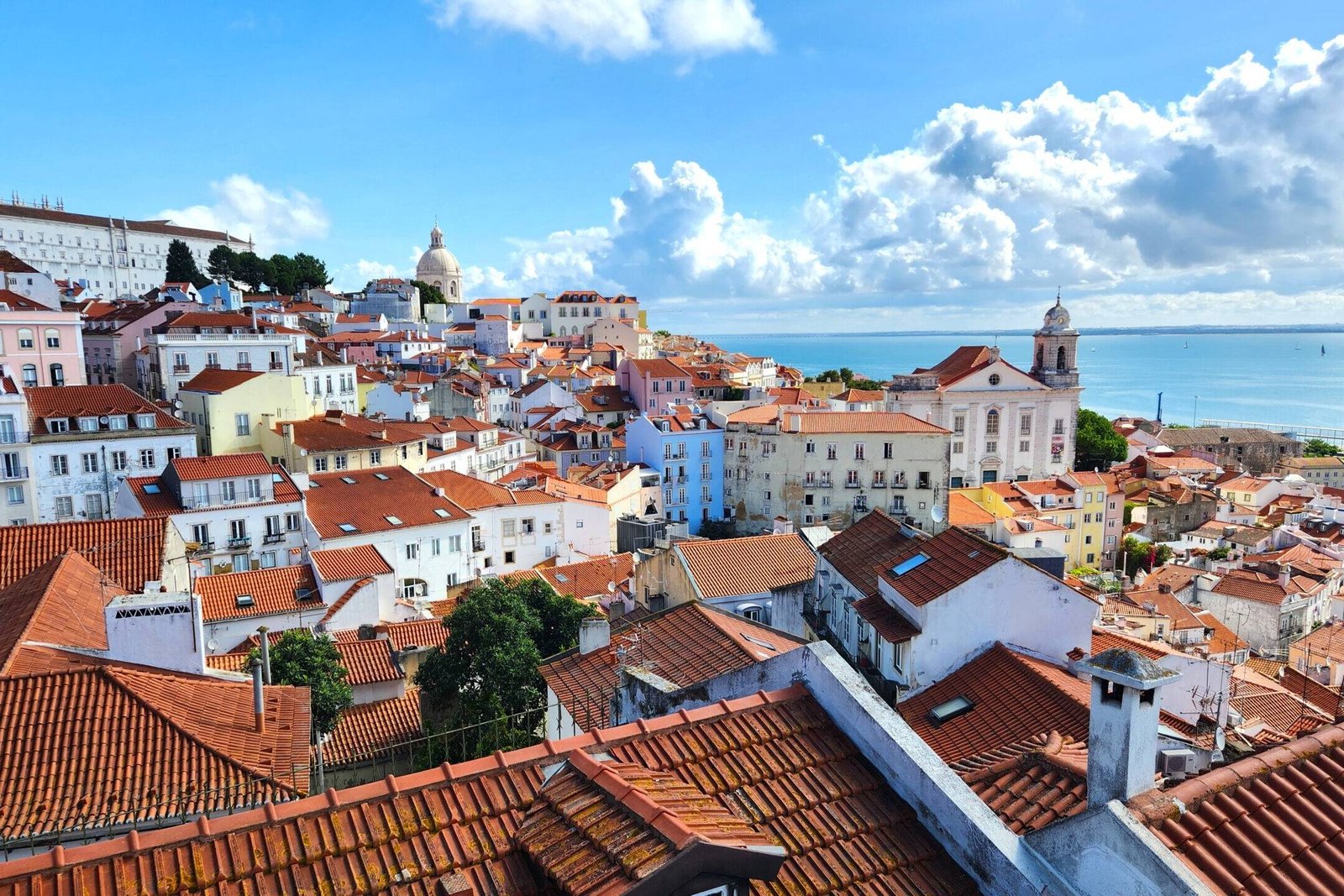 Miradouro das Portas do Sol, Lisbon, Portugal