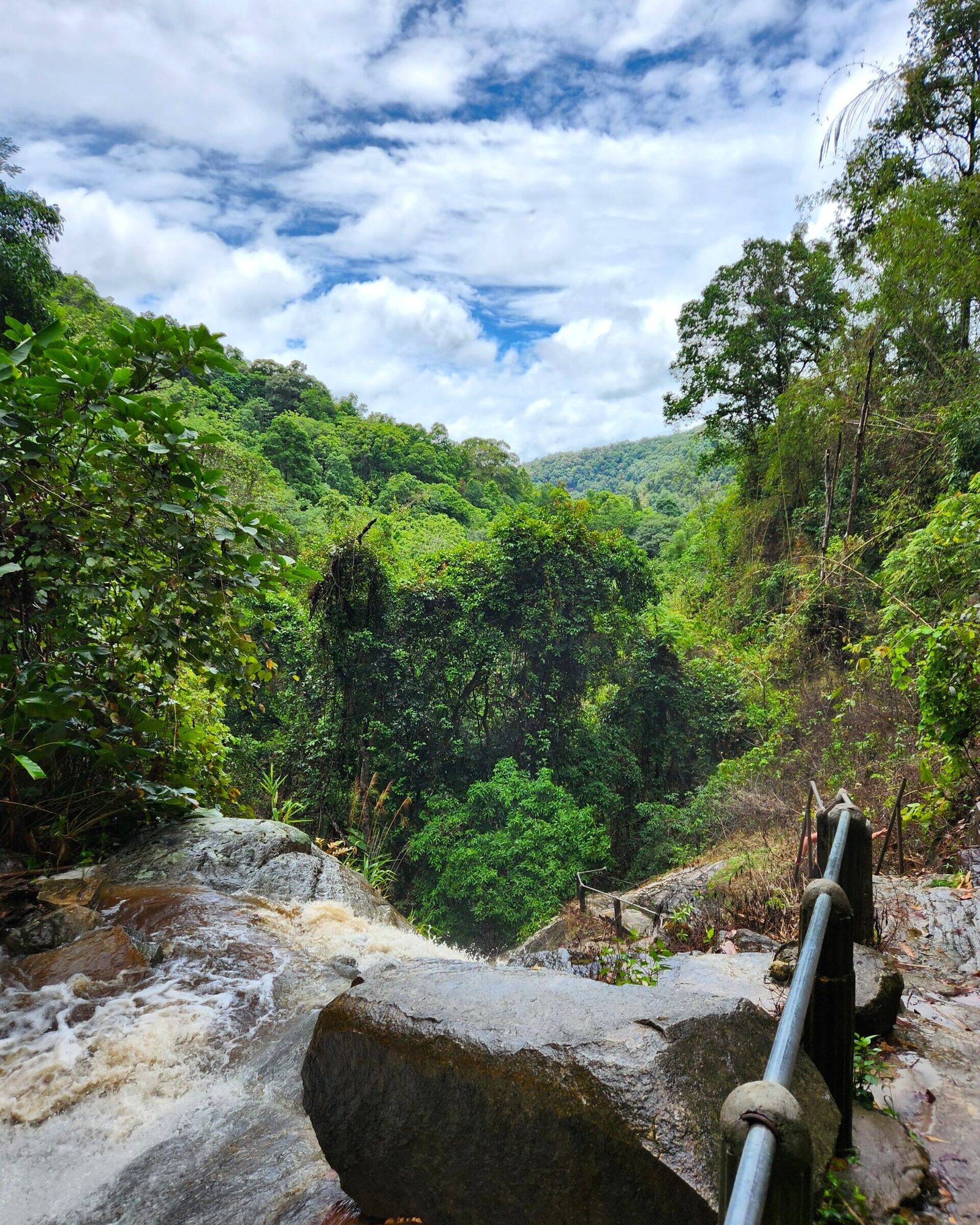 Mae Kampong Waterfall,Thailand