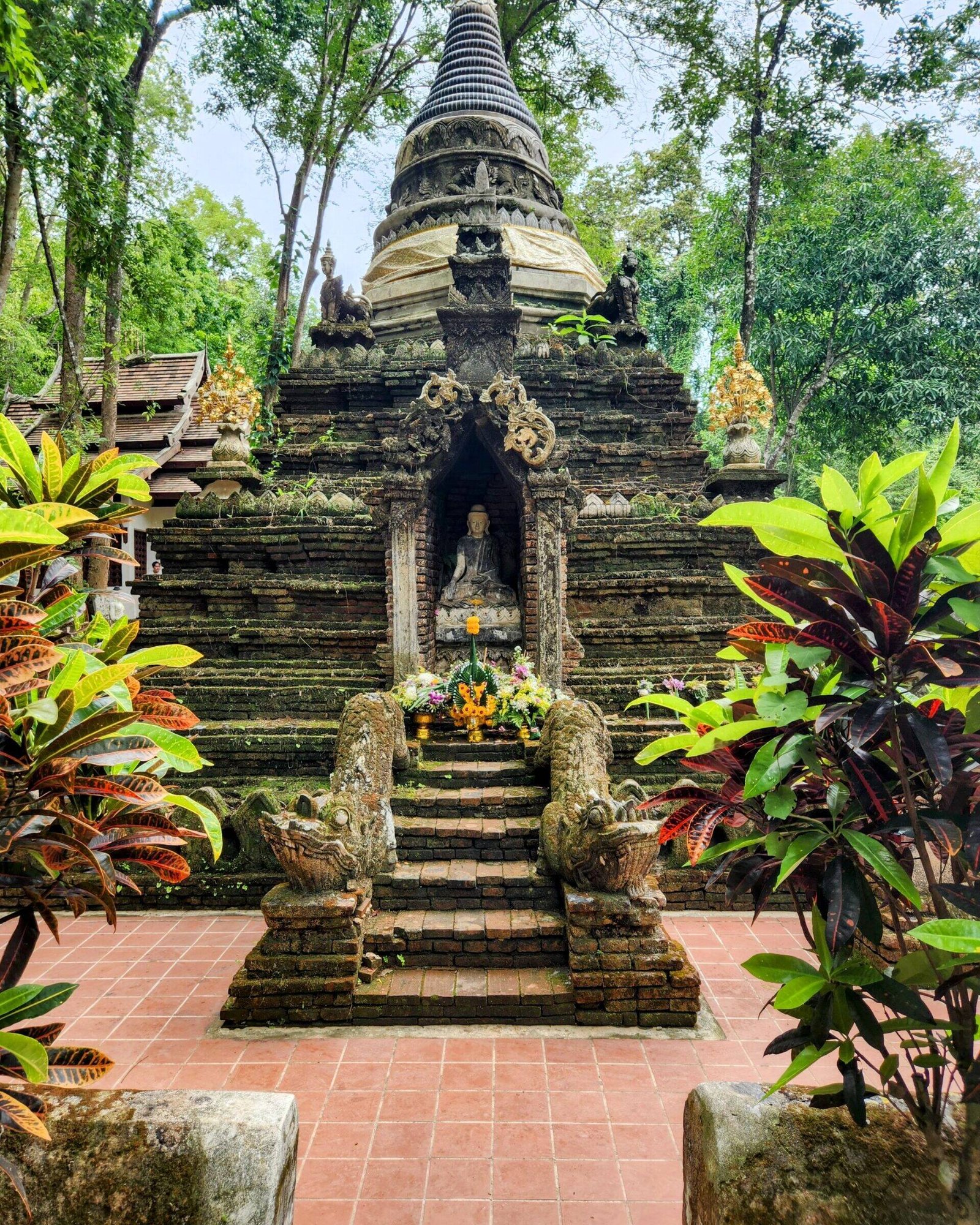 Wat Pha Lat in Chiang Mai, Thailand